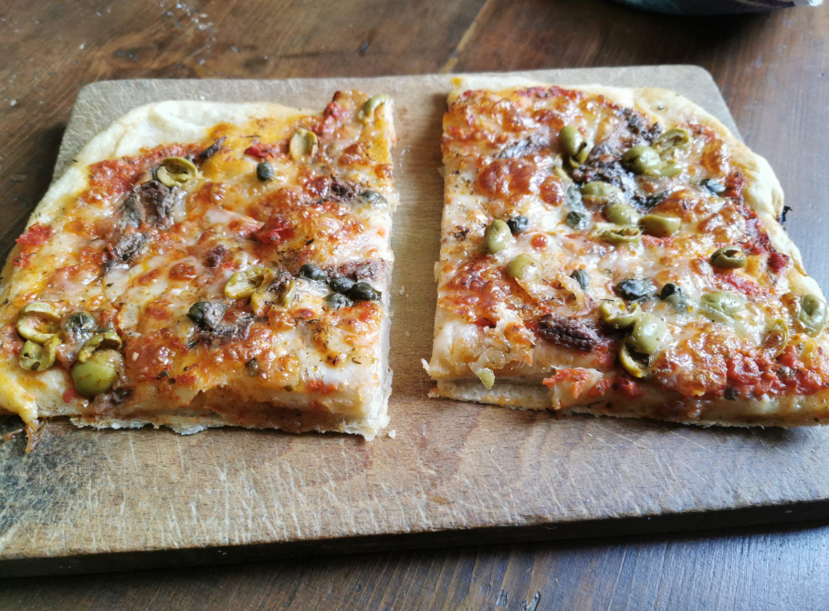 Sourdough Pizza Dough Recipe 🍕